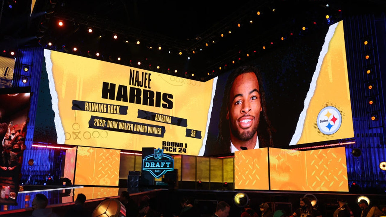 Najee Harris is already making his mark on and off the field in Pittsburgh